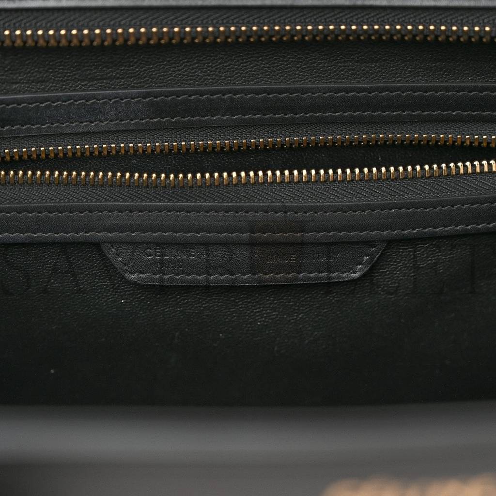 CELINE BULLHIDE CALFSKIN MINI BI-COLOR LUGGAGE BLACK WHITE (34*30*17cm) CELINE BULLHIDE CALFSKIN MINI BI-COLOR LUGGAGE BLACK WHITE (34*30*17cm)
