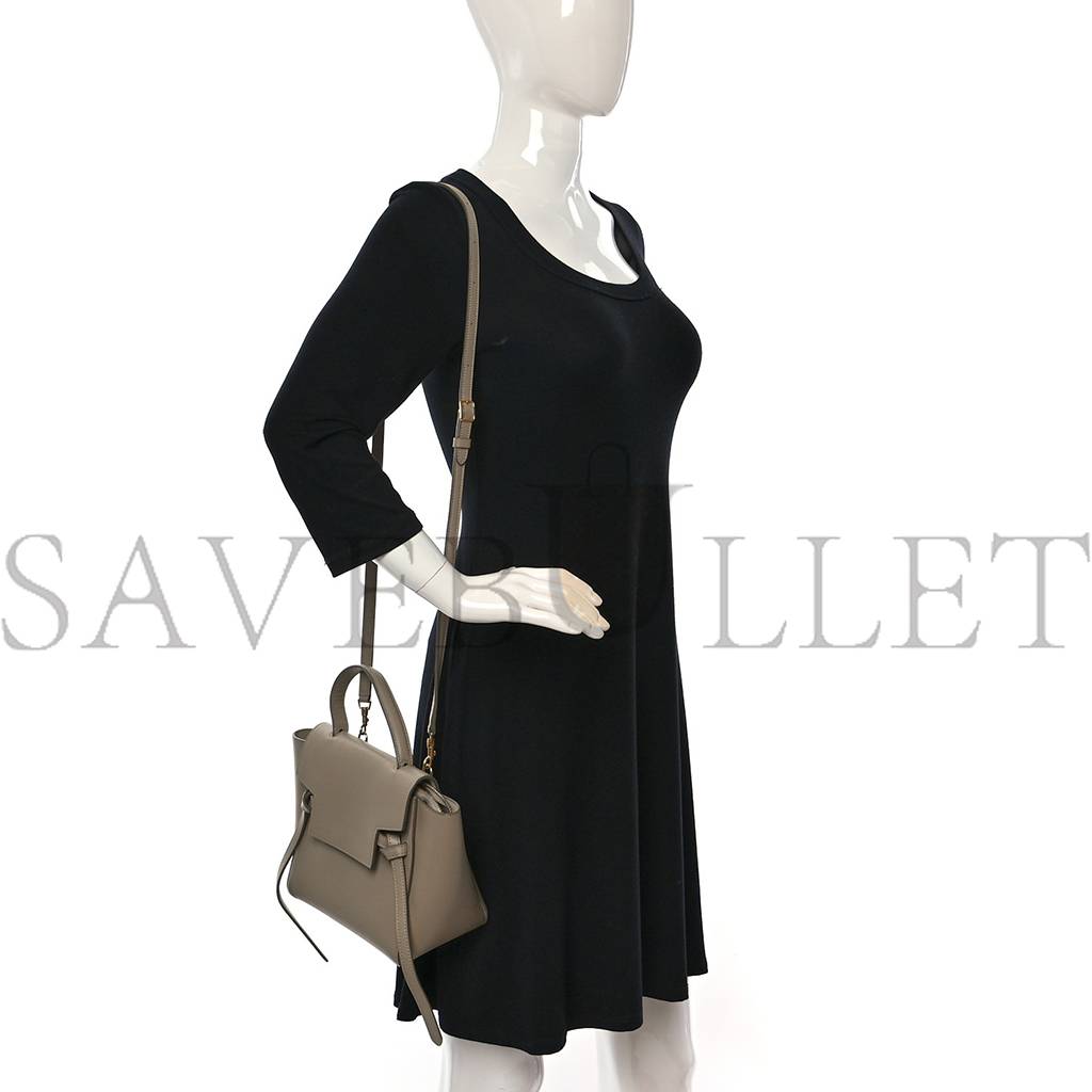 CELINE GRAINED CALFSKIN NANO BELT BAG LIGHT TAUPE (20*19*11cm) CELINE GRAINED CALFSKIN NANO BELT BAG LIGHT TAUPE (20*19*11cm)