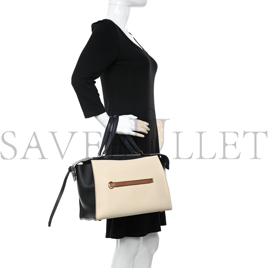CELINE SMOOTH CALFSKIN SMALL RING BAG CHALK (30*25*17cm) CELINE SMOOTH CALFSKIN SMALL RING BAG CHALK (30*25*17cm)