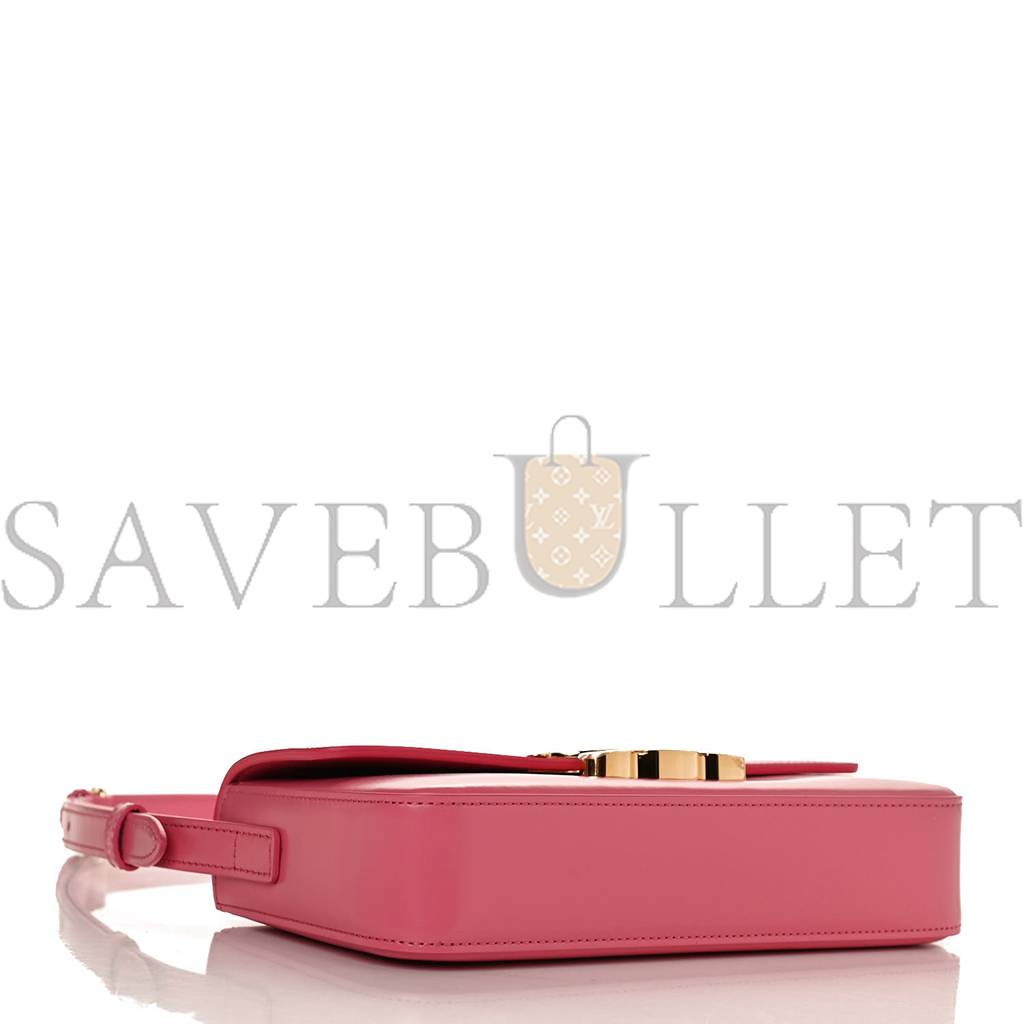 CELINE SHINY CALFSKIN TRIOMPHE FLAMINGO (20*11*4cm) CELINE SHINY CALFSKIN TRIOMPHE FLAMINGO (20*11*4cm)