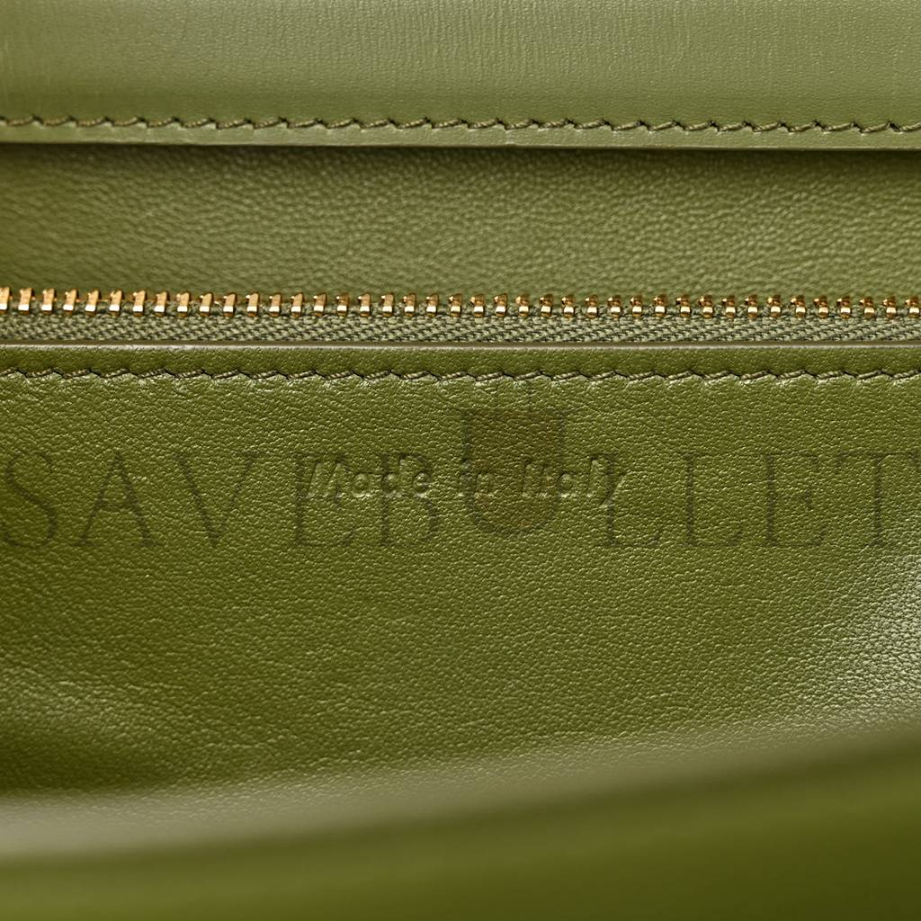 CELINE BOX CALFSKIN CLASSIC BOX MEDIUM FLAP BAG ARMY GREEN (23*18*6cm) CELINE BOX CALFSKIN CLASSIC BOX MEDIUM FLAP BAG ARMY GREEN (23*18*6cm)