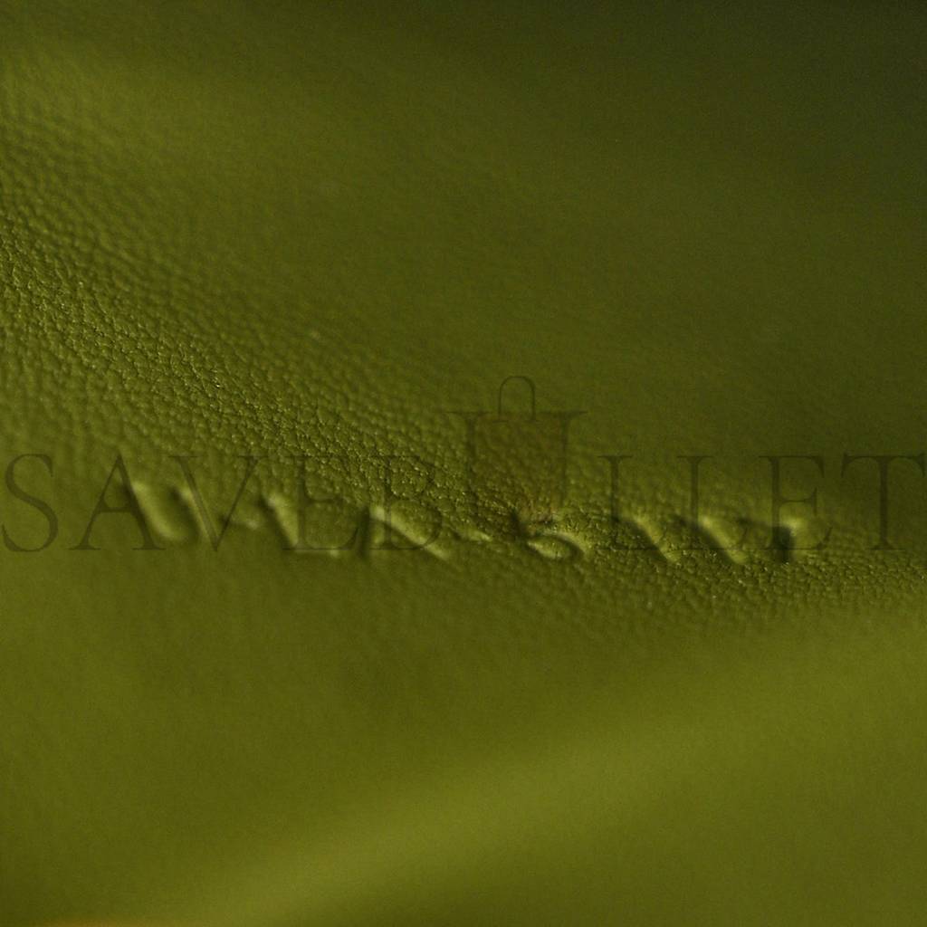 CELINE BOX CALFSKIN CLASSIC BOX MEDIUM FLAP BAG ARMY GREEN (23*18*6cm) CELINE BOX CALFSKIN CLASSIC BOX MEDIUM FLAP BAG ARMY GREEN (23*18*6cm)