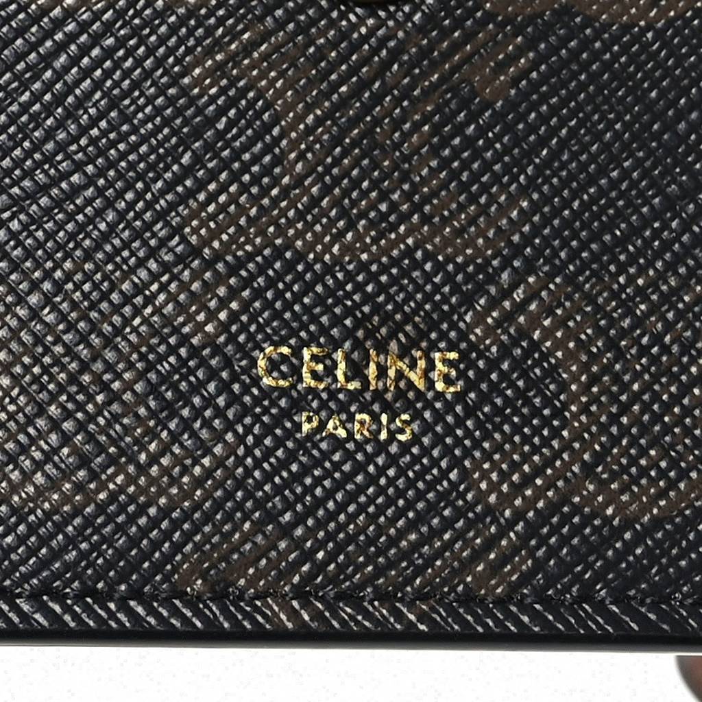 CELINE TRIOMPHE CANVAS LAMBSKIN WALLET ON STRAP TAN (20*13*6cm) CELINE TRIOMPHE CANVAS LAMBSKIN WALLET ON STRAP TAN (20*13*6cm)