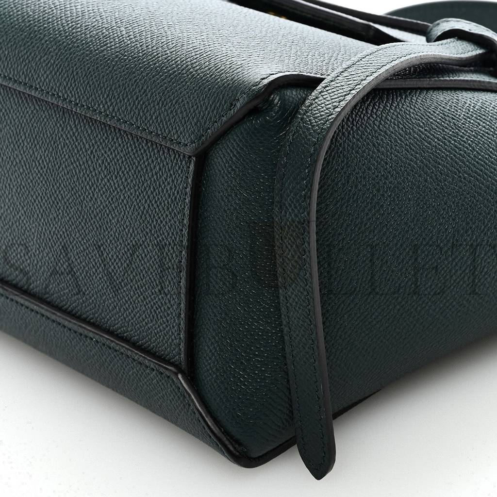CELINE GRAINED CALFSKIN NANO BELT BAG AMAZONE (20*19*11cm) CELINE GRAINED CALFSKIN NANO BELT BAG AMAZONE (20*19*11cm)