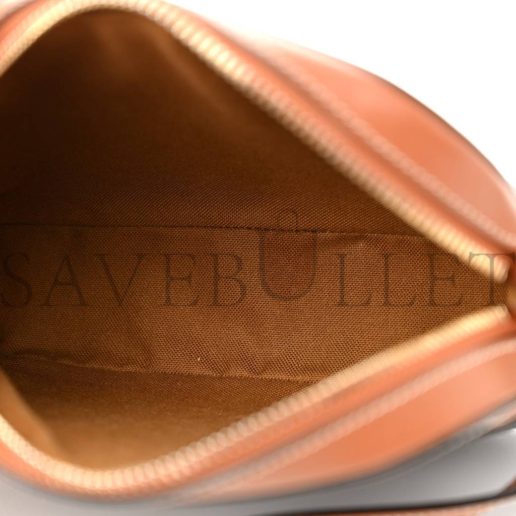 CELINE TRIOMPHE CANVAS SMALL CAMERA BAG TAN (20*15*5cm) CELINE TRIOMPHE CANVAS SMALL CAMERA BAG TAN (20*15*5cm)