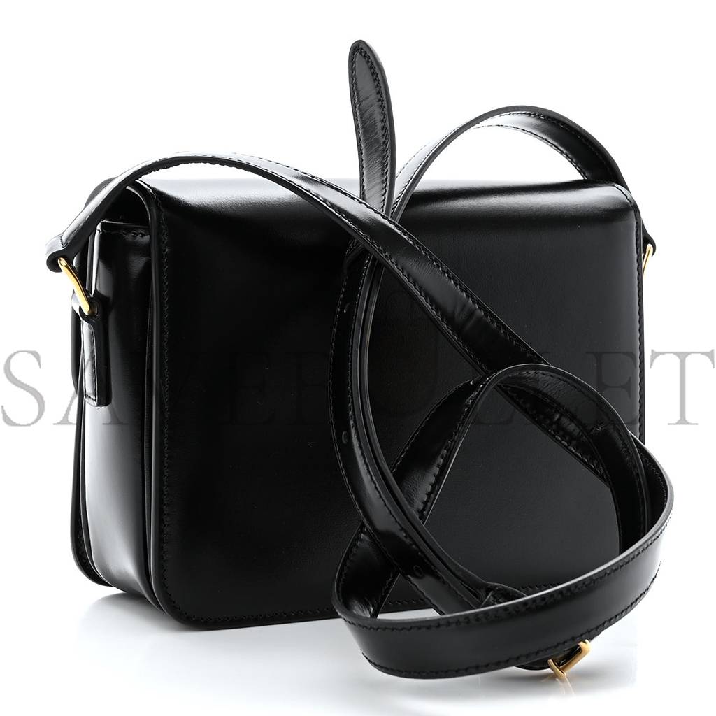CELINE SHINY CALFSKIN TEEN TRIOMPHE BLACK (18*13*8cm) CELINE SHINY CALFSKIN TEEN TRIOMPHE BLACK (18*13*8cm)