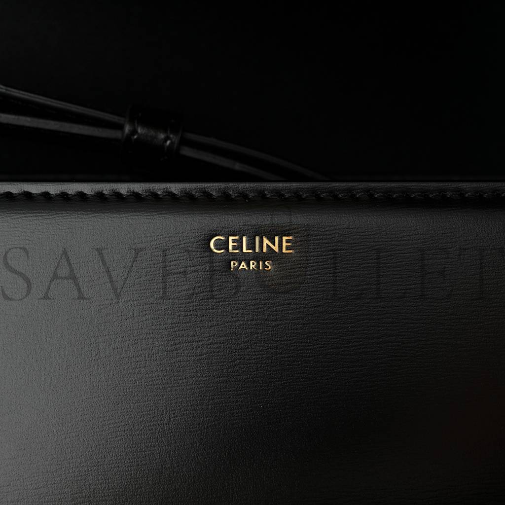 CELINE SHINY CALFSKIN MEDIUM TRIOMPHE BLACK (22*16*8cm) CELINE SHINY CALFSKIN MEDIUM TRIOMPHE BLACK (22*16*8cm)