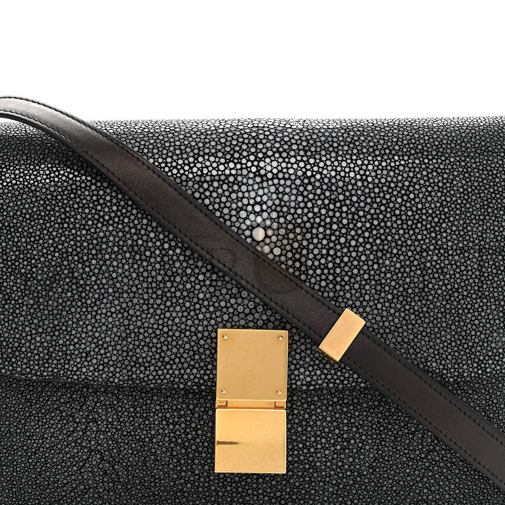 CELINE STINGRAY MEDIUM CLASSIC BOX FLAP BAG BLACK (23*18*8cm) CELINE STINGRAY MEDIUM CLASSIC BOX FLAP BAG BLACK (23*18*8cm)