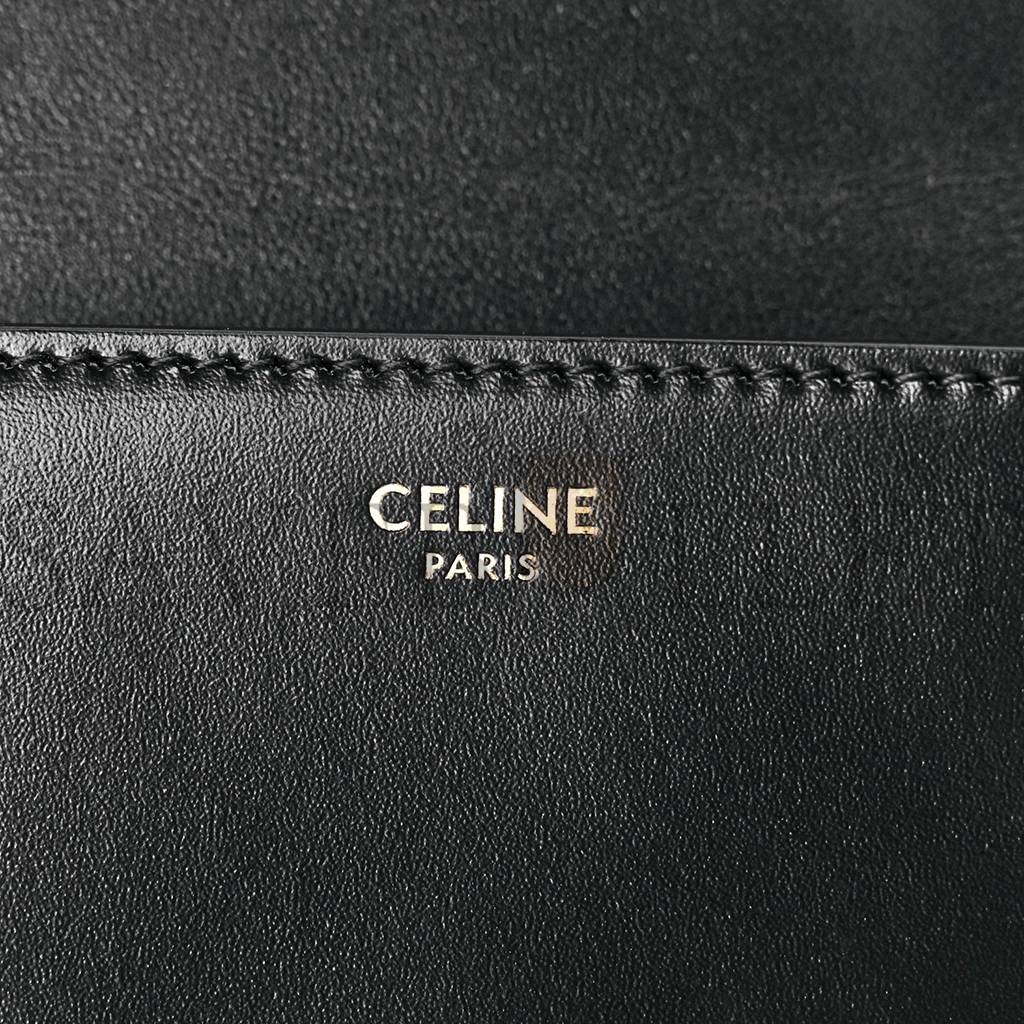 CELINE SHINY CALFSKIN CUIR TRIOMPHE CHAIN SHOULDER BAG BLACK (20*11*4cm) CELINE SHINY CALFSKIN CUIR TRIOMPHE CHAIN SHOULDER BAG BLACK (20*11*4cm)