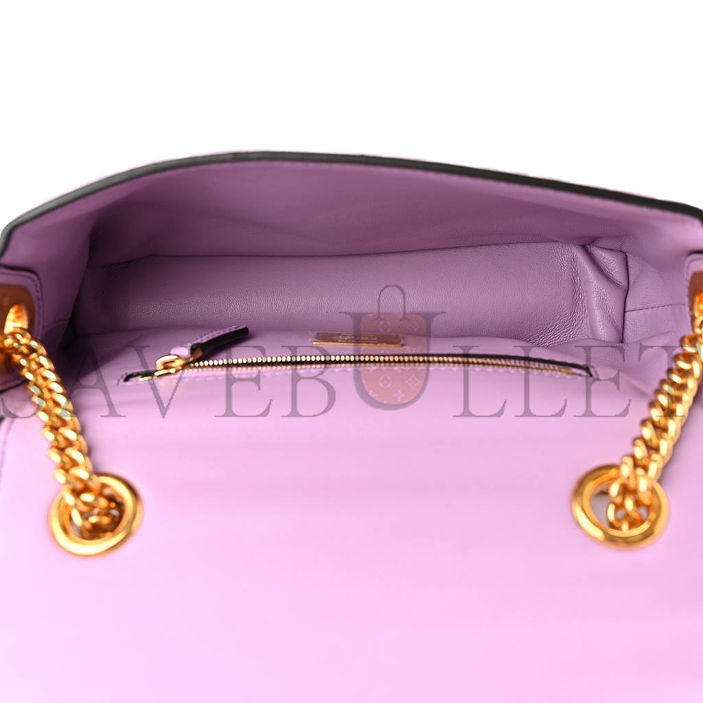 FENDI NAPPA SMALL FF EMBOSSED MIDI CHAIN BAGUETTE VIOLETTA (23*13*6cm) FENDI NAPPA SMALL FF EMBOSSED MIDI CHAIN BAGUETTE VIOLETTA (23*13*6cm)