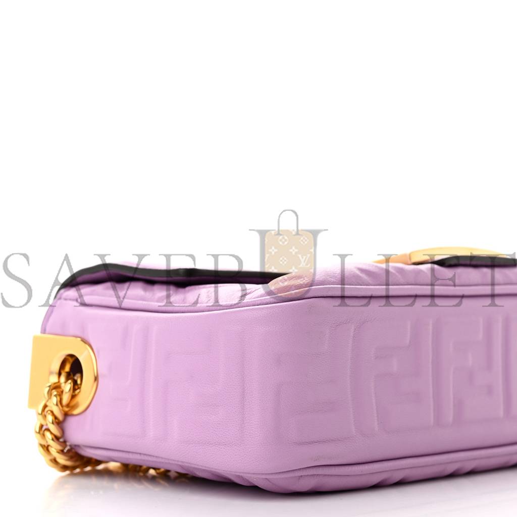 FENDI NAPPA SMALL FF EMBOSSED MIDI CHAIN BAGUETTE VIOLETTA (23*13*6cm) FENDI NAPPA SMALL FF EMBOSSED MIDI CHAIN BAGUETTE VIOLETTA (23*13*6cm)