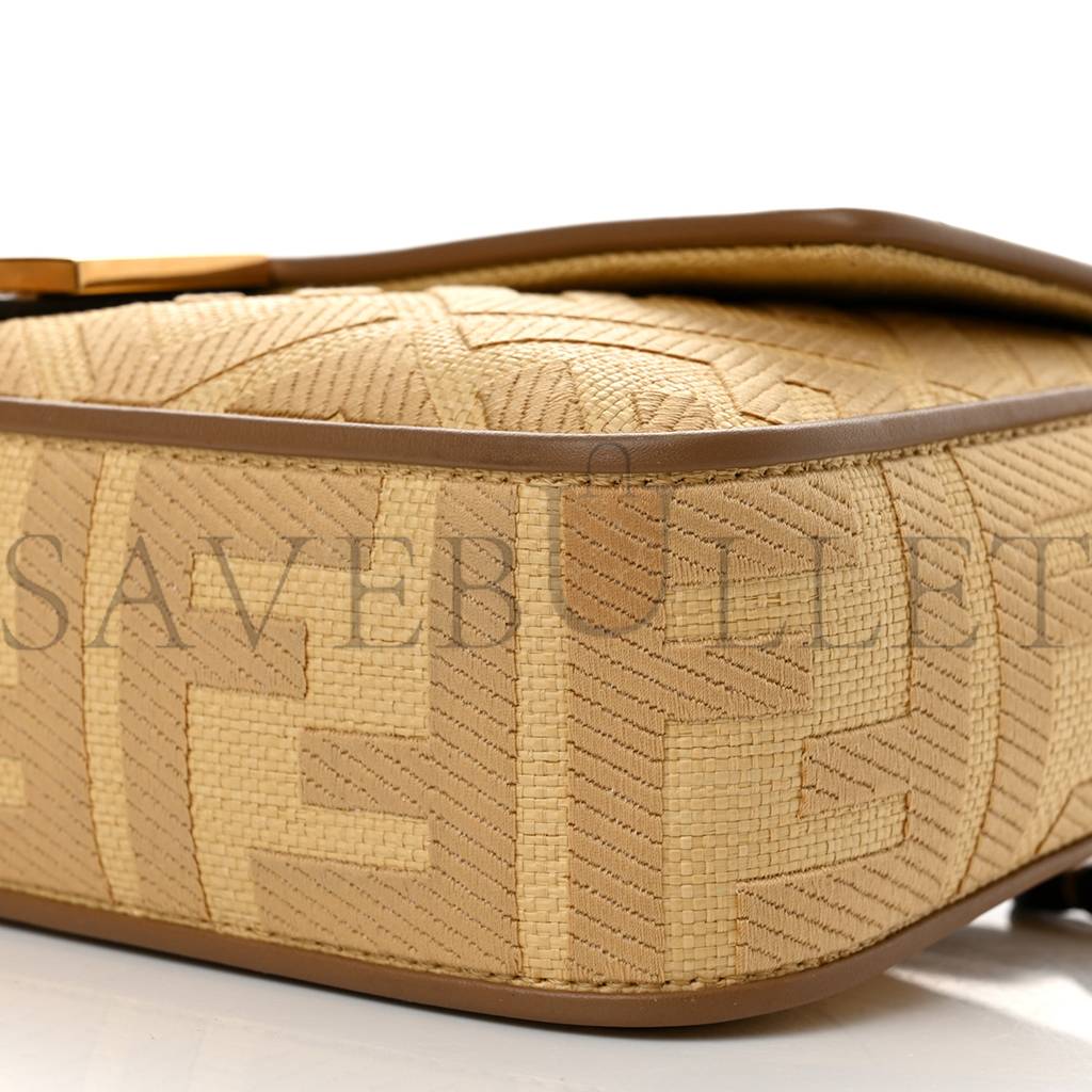 FENDI RAFFIA VITELLO KING LUCIDO FF EMBROIDERED BAGUETTE GRANO SAND (28*15*6cm) FENDI RAFFIA VITELLO KING LUCIDO FF EMBROIDERED BAGUETTE GRANO SAND (28*15*6cm)