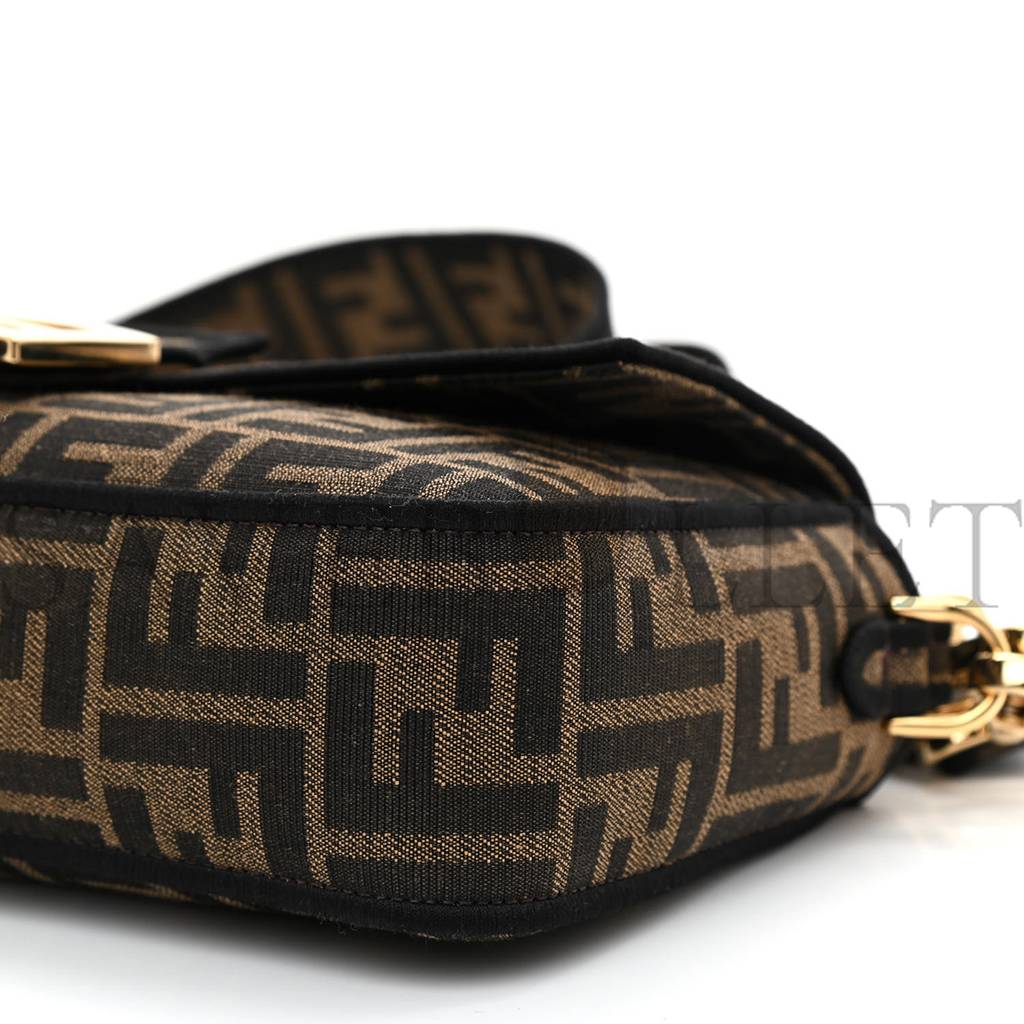 FENDI FABRIC JACQUARD FF 1974 MEDIUM BAGUETTE TOBACCO MORO BLACK (27*13*6cm) FENDI FABRIC JACQUARD FF 1974 MEDIUM BAGUETTE TOBACCO MORO BLACK (27*13*6cm)