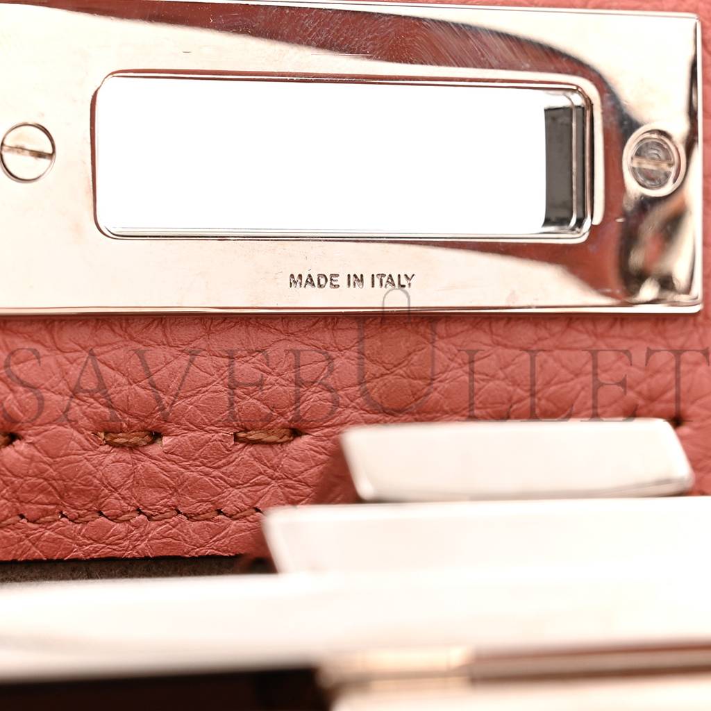 FENDI CUOIO ROMANO SELLERIA ELAPHE LACE UP MEDIUM PEEKABOO ICONIC SATCHEL MAKE UP TAUPE (34*25*13cm) FENDI CUOIO ROMANO SELLERIA ELAPHE LACE UP MEDIUM PEEKABOO ICONIC SATCHEL MAKE UP TAUPE (34*25*13cm)