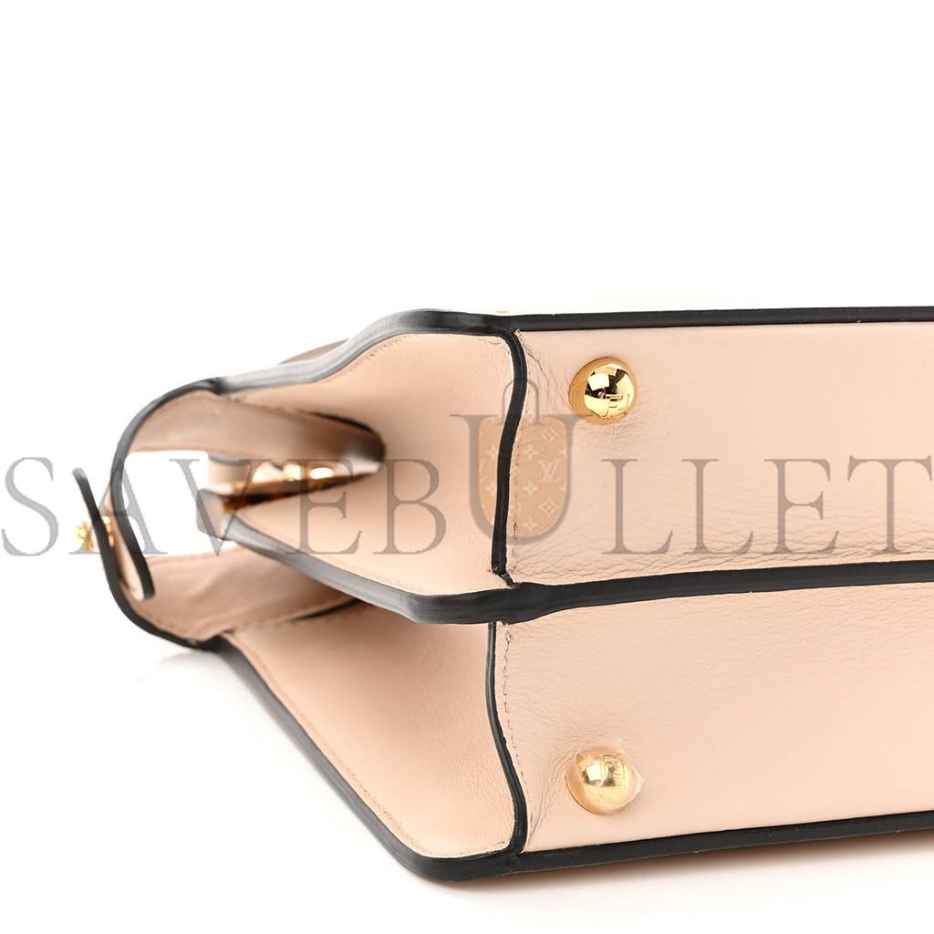 FENDI VITELLO SETA SHINY NAPPA PLEXIGLASS SMALL PEEKABOO I SEE U SATCHEL POUDRE (27*20*10cm) FENDI VITELLO SETA SHINY NAPPA PLEXIGLASS SMALL PEEKABOO I SEE U SATCHEL POUDRE (27*20*10cm)