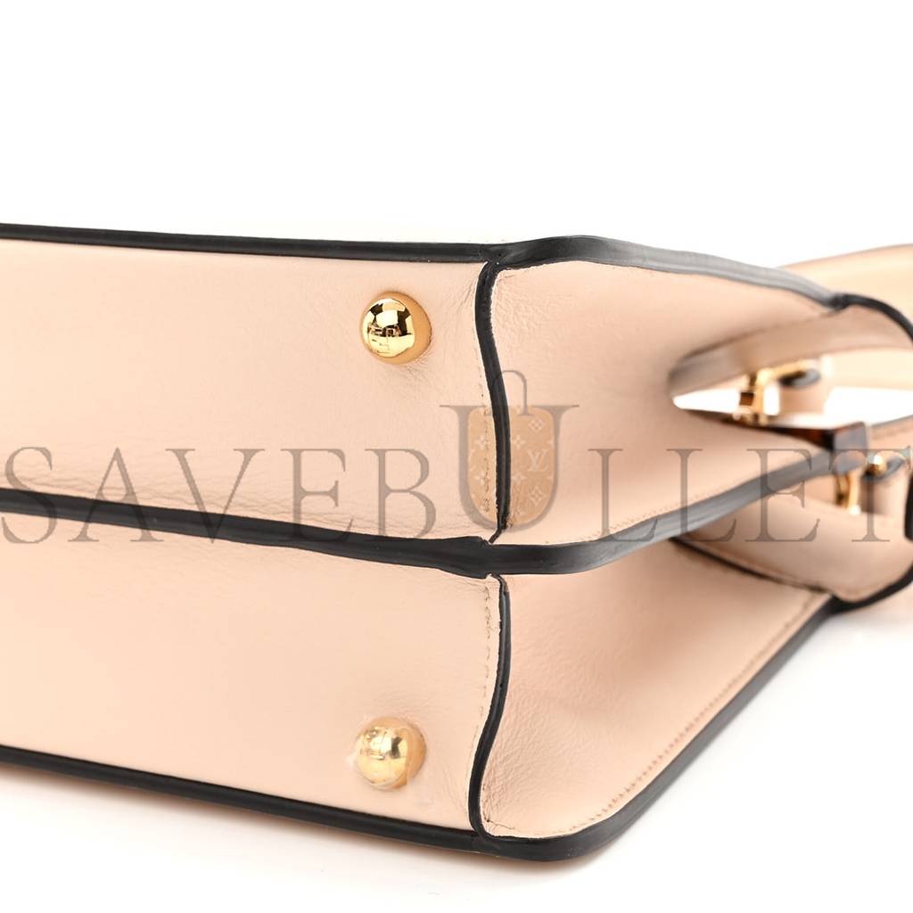 FENDI VITELLO SETA SHINY NAPPA PLEXIGLASS SMALL PEEKABOO I SEE U SATCHEL POUDRE (27*20*10cm) FENDI VITELLO SETA SHINY NAPPA PLEXIGLASS SMALL PEEKABOO I SEE U SATCHEL POUDRE (27*20*10cm)