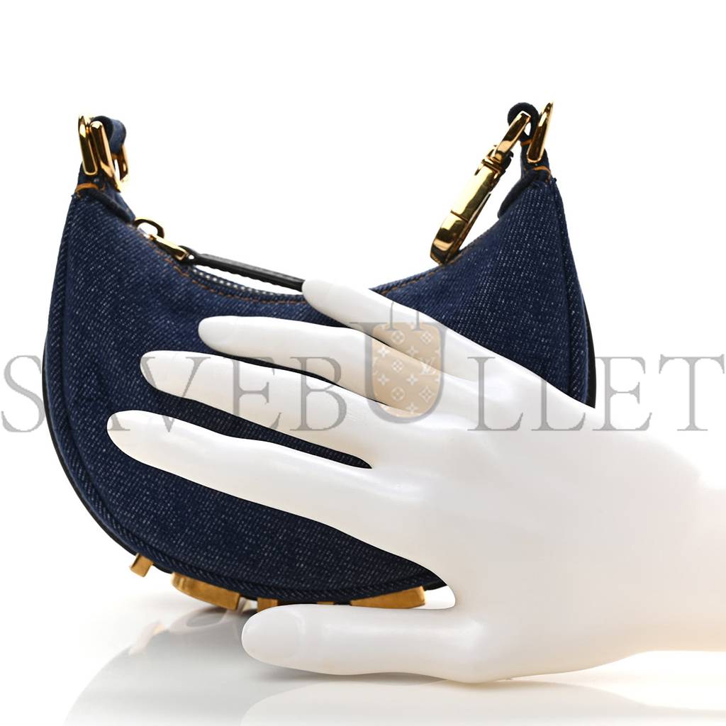 FENDI DENIM SHINY NAPPA NANO FENDIGRAPHY HOBO CHARM BLUE MORO (16*10*5cm) FENDI DENIM SHINY NAPPA NANO FENDIGRAPHY HOBO CHARM BLUE MORO (16*10*5cm)