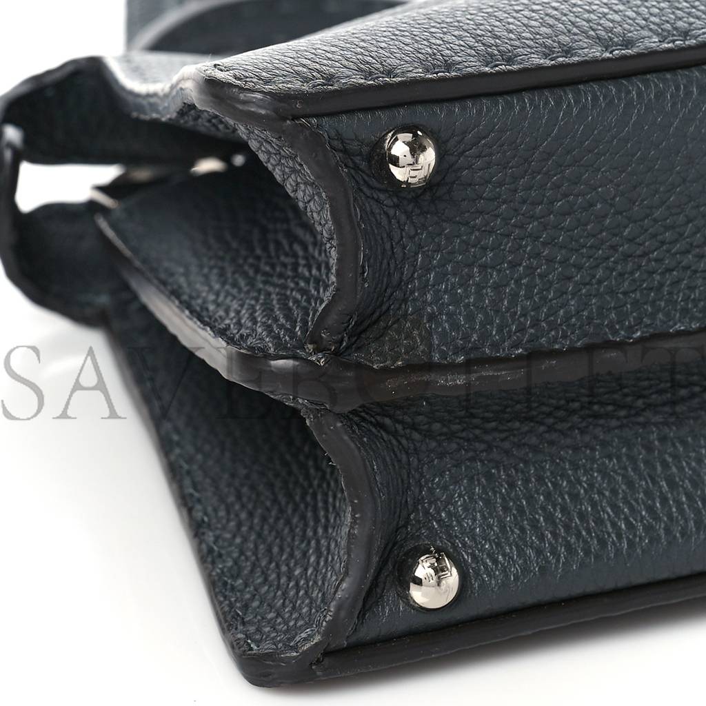 FENDI CUOIO ROMANO SELLERIA CHAMOIS SMALL PEEKABOO I SEE U SATCHEL ASFALTO CAMELIA (27*20*11cm) FENDI CUOIO ROMANO SELLERIA CHAMOIS SMALL PEEKABOO I SEE U SATCHEL ASFALTO CAMELIA (27*20*11cm)