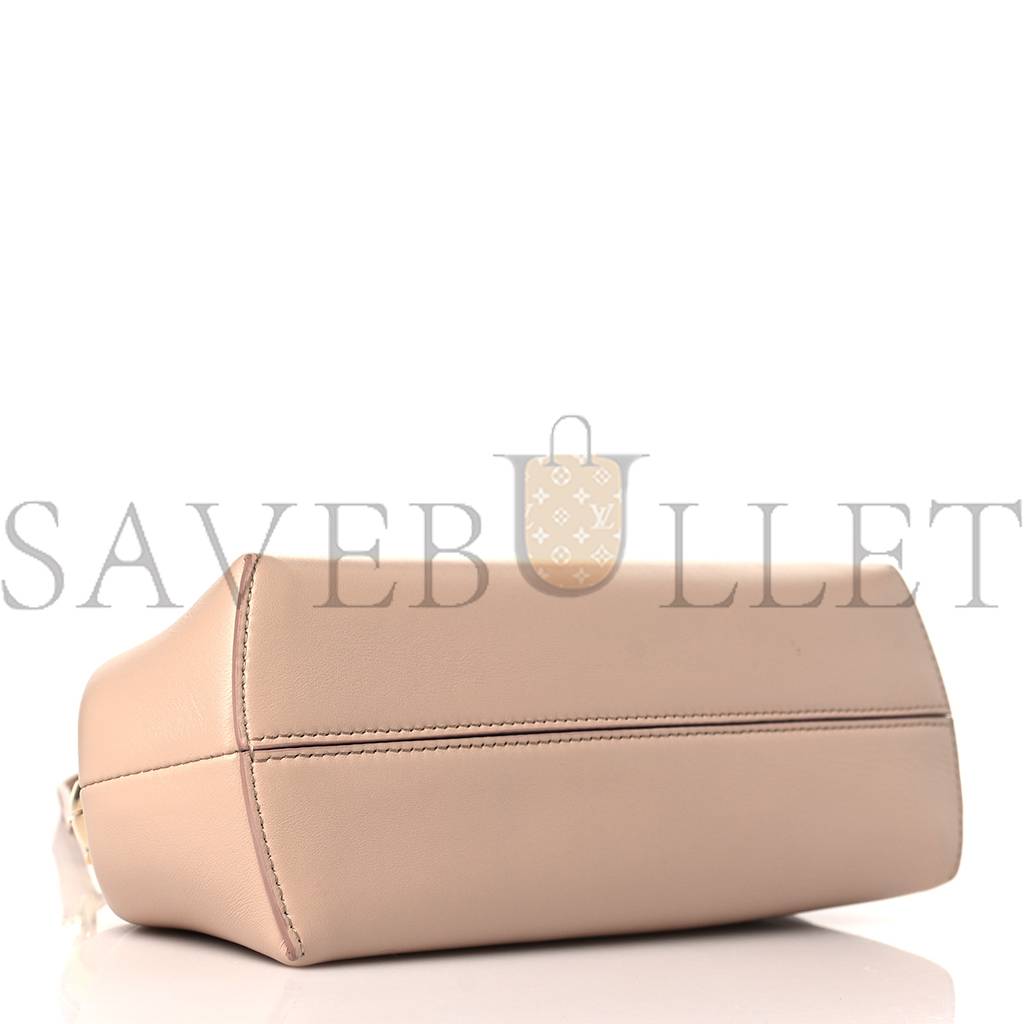 FENDI SHINY NAPPA SMALL FENDI FIRST POUDRE (26*18*9.5cm) FENDI SHINY NAPPA SMALL FENDI FIRST POUDRE (26*18*9.5cm)