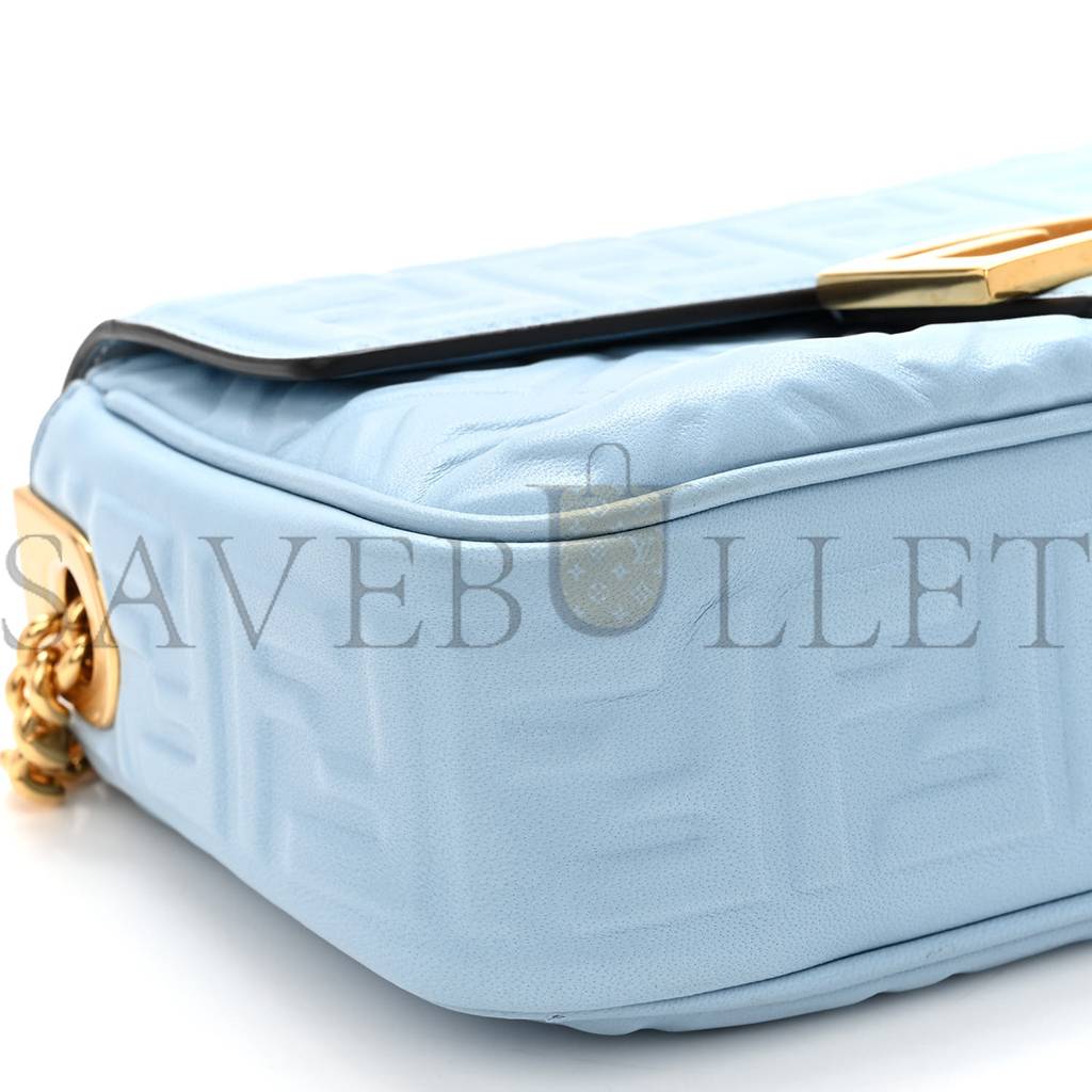 FENDI NAPPA SMALL FF EMBOSSED MIDI CHAIN BAGUETTE AZZURRO BABY (32*26*10cm) FENDI NAPPA SMALL FF EMBOSSED MIDI CHAIN BAGUETTE AZZURRO BABY (32*26*10cm)