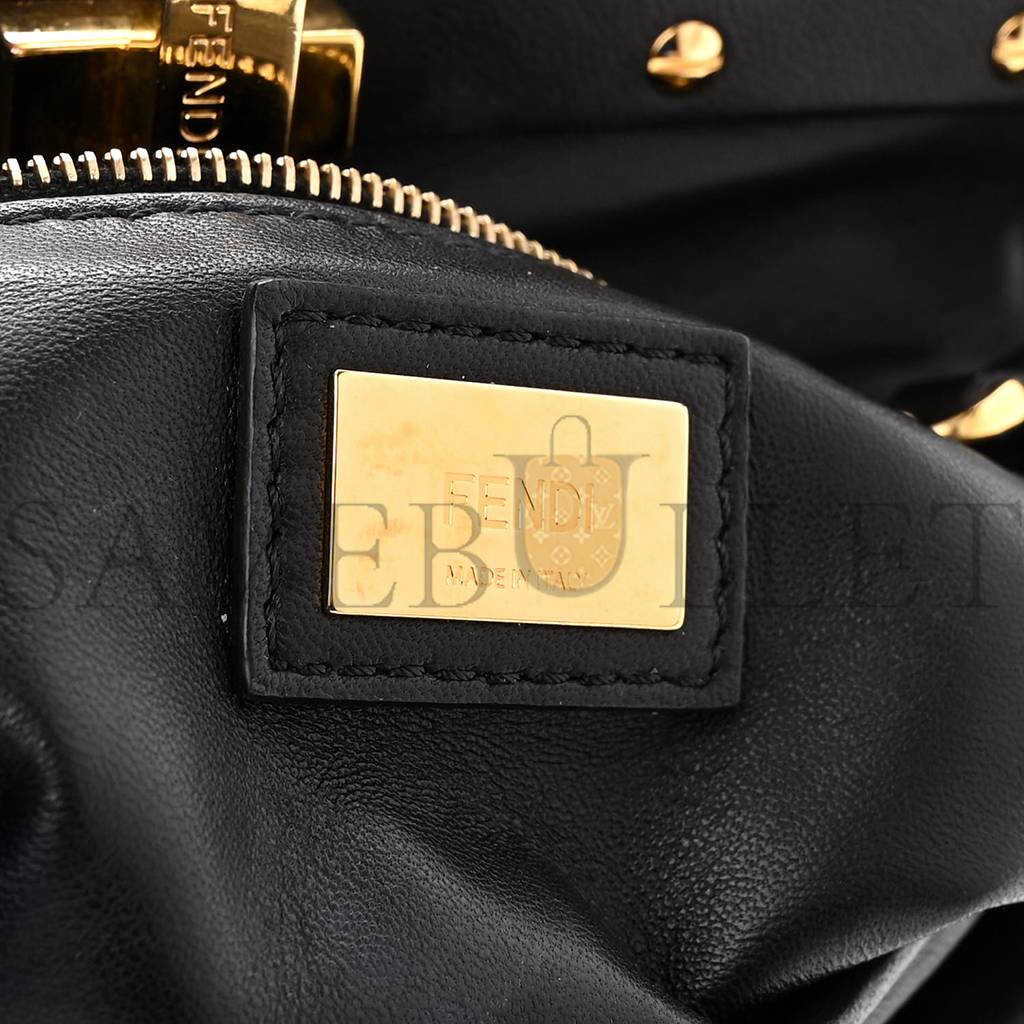 FENDI NAPPA MINI PEEKABOO ICONIC SATCHEL BLACK (23*17*11cm) FENDI NAPPA MINI PEEKABOO ICONIC SATCHEL BLACK (23*17*11cm)