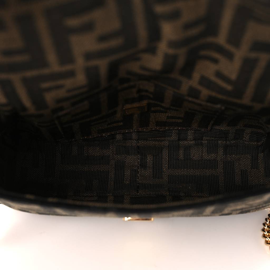 FENDI FABRIC JACQUARD FF 1974 MINI BAGUETTE TOBACCO MORO BLACK (19*11*5cm) FENDI FABRIC JACQUARD FF 1974 MINI BAGUETTE TOBACCO MORO BLACK (19*11*5cm)