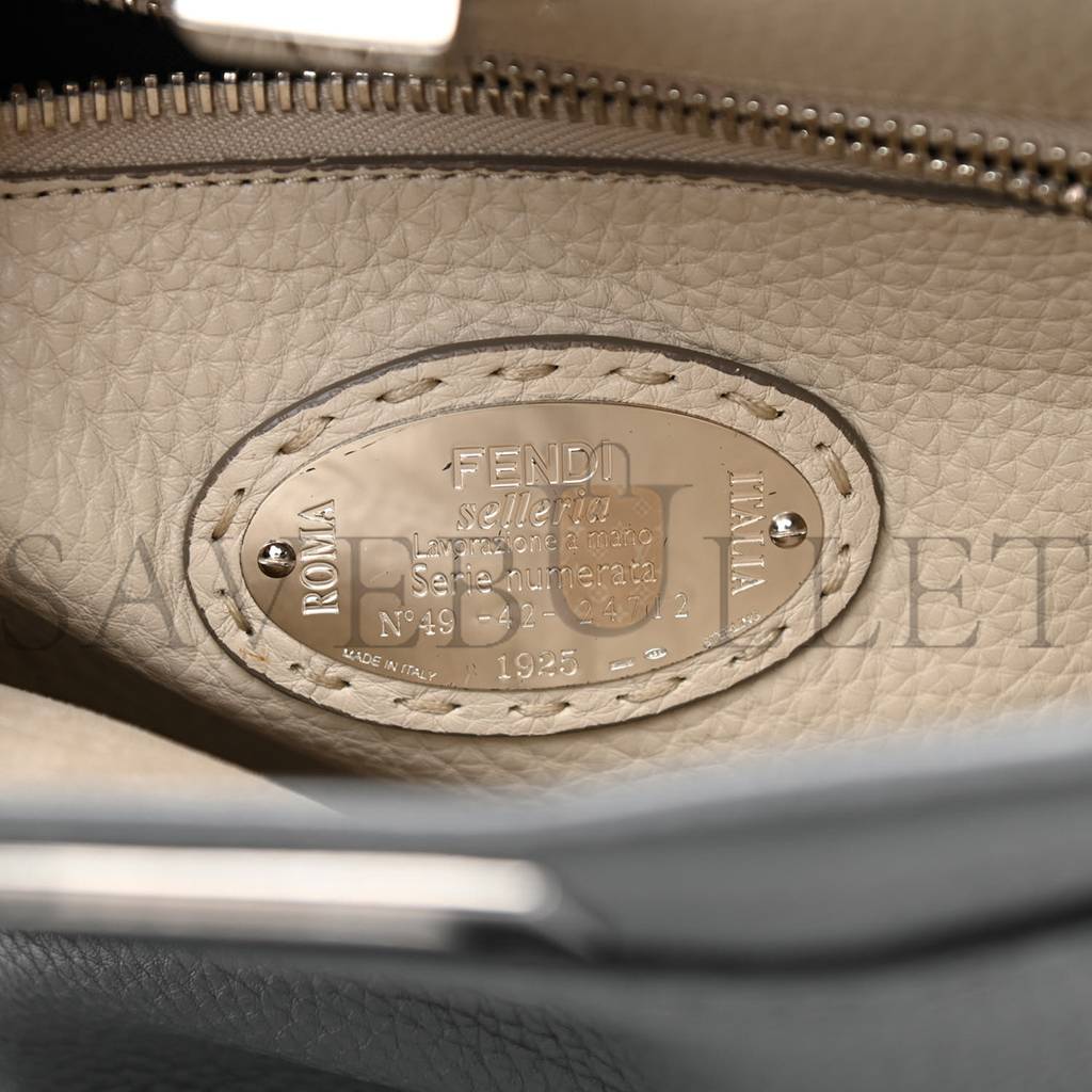FENDI CUOIO ROMANO SELLERIA BI-COLOR MEDIUM PEEKABOO ICONIC SATCHEL ASFALTO LATTE (34*25*10cm) FENDI CUOIO ROMANO SELLERIA BI-COLOR MEDIUM PEEKABOO ICONIC SATCHEL ASFALTO LATTE (34*25*10cm)