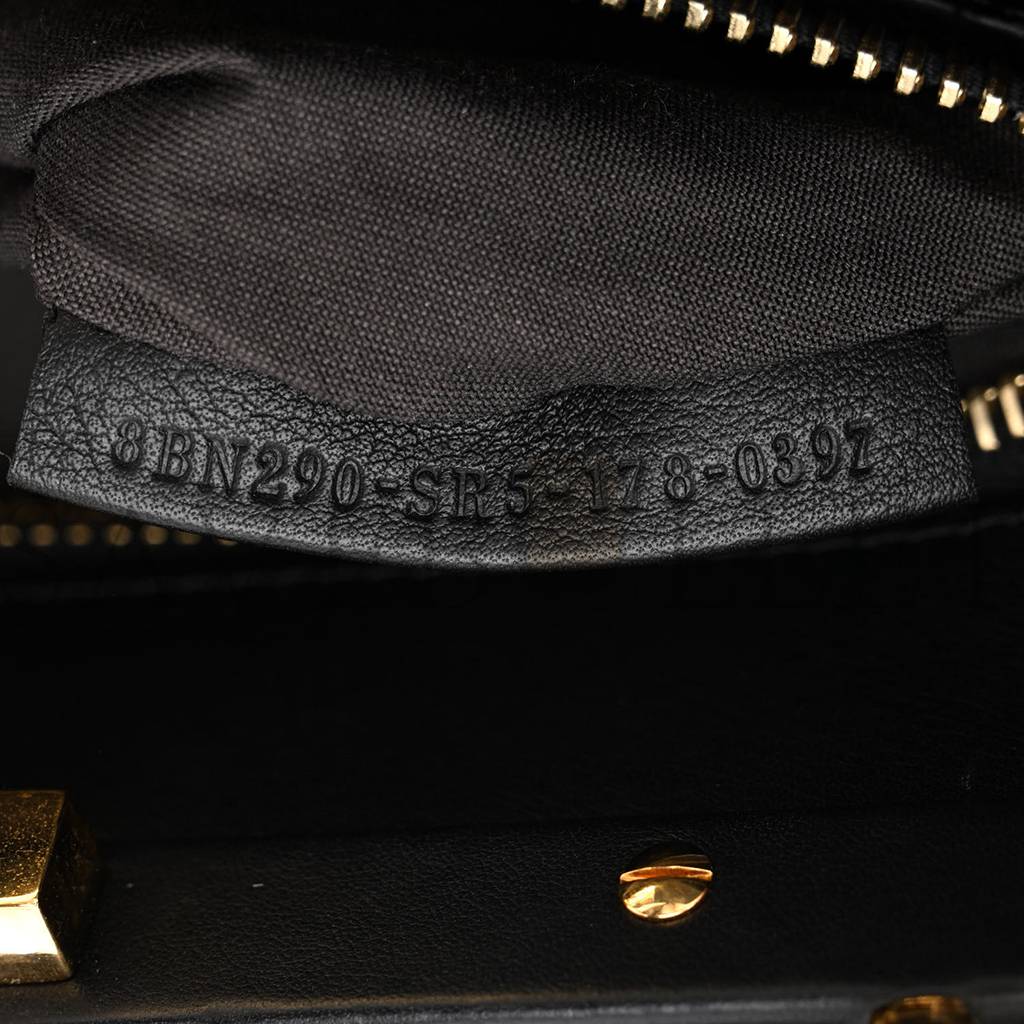 FENDI CALFSKIN STUDDED MEDIUM PEEKABOO ICONIC SATCHEL BLACK (34*24*12cm) FENDI CALFSKIN STUDDED MEDIUM PEEKABOO ICONIC SATCHEL BLACK (34*24*12cm)