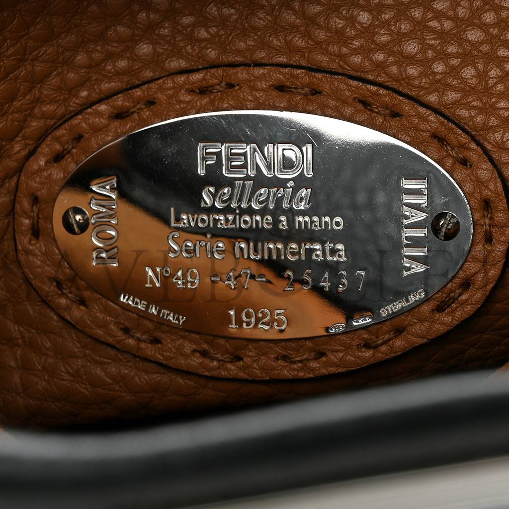 FENDI CUOIO ROMANO SELLERIA BI-COLOR MEDIUM PEEKABOO ICONIC SATCHEL BLACK MOU (34*24*13cm) FENDI CUOIO ROMANO SELLERIA BI-COLOR MEDIUM PEEKABOO ICONIC SATCHEL BLACK MOU (34*24*13cm)