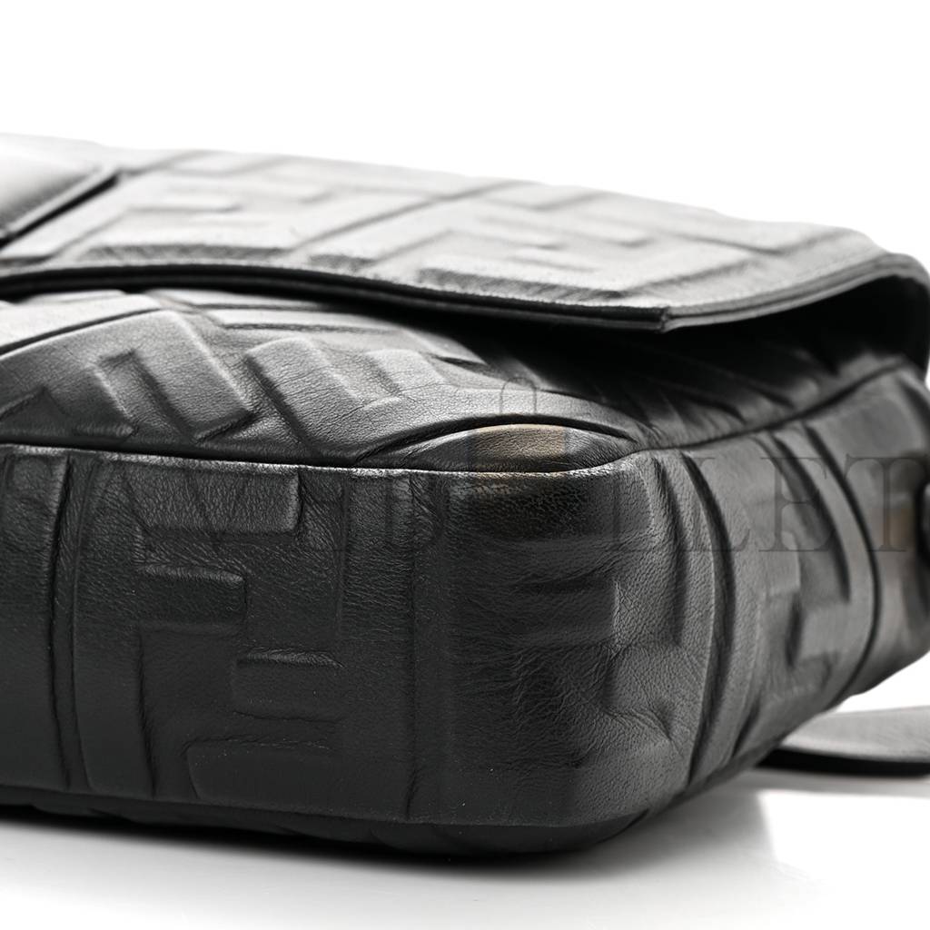 FENDI NAPPA FF 1974 EMBOSSED LARGE BAGUETTE BLACK (32*20*6cm) FENDI NAPPA FF 1974 EMBOSSED LARGE BAGUETTE BLACK (32*20*6cm)