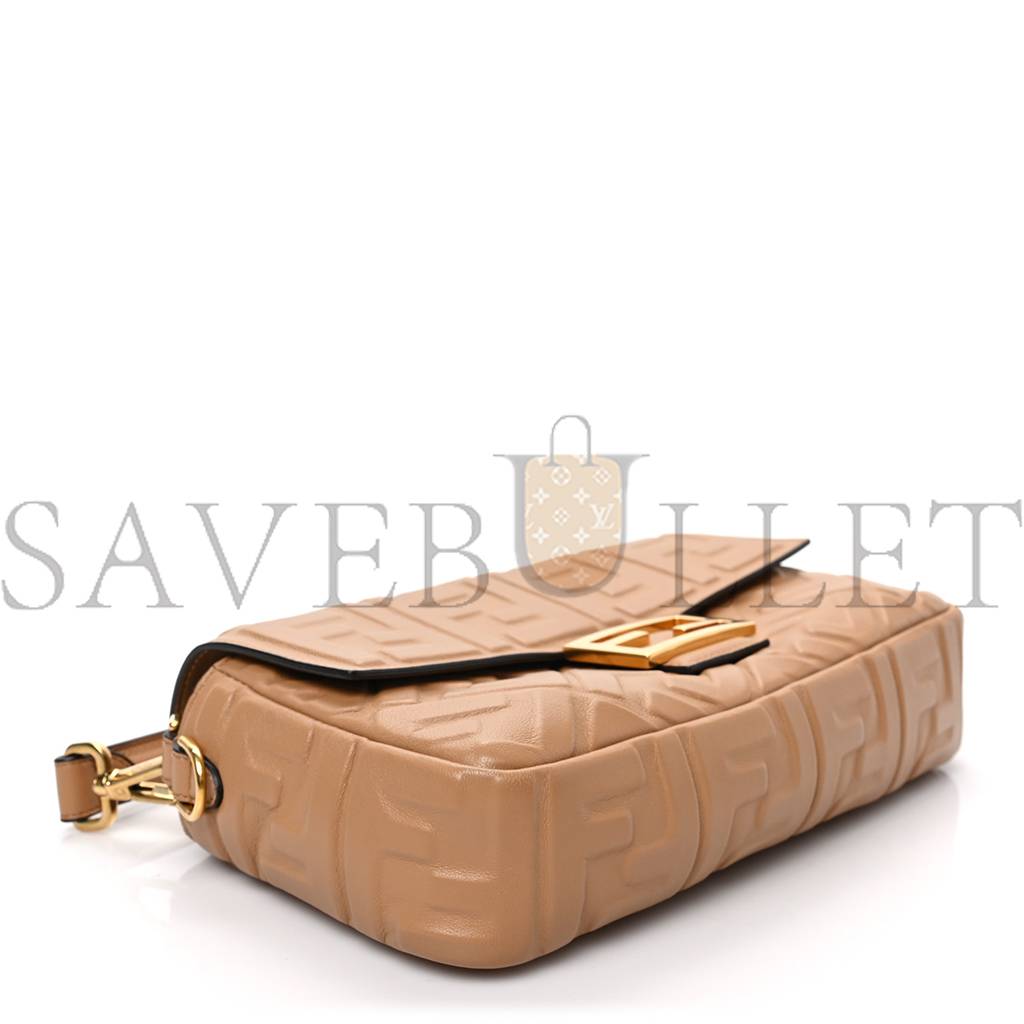 FENDI NAPPA FF 1974 EMBOSSED BAGUETTE MIELE SCURO (27*16*5cm) FENDI NAPPA FF 1974 EMBOSSED BAGUETTE MIELE SCURO (27*16*5cm)