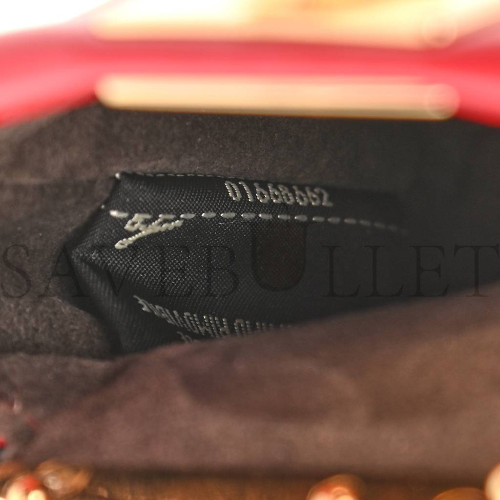 FENDI SHINY NAPPA MICRO PEEKABOO ICONIC SATCHEL FRAGOLA (20*15*11cm) FENDI SHINY NAPPA MICRO PEEKABOO ICONIC SATCHEL FRAGOLA (20*15*11cm)