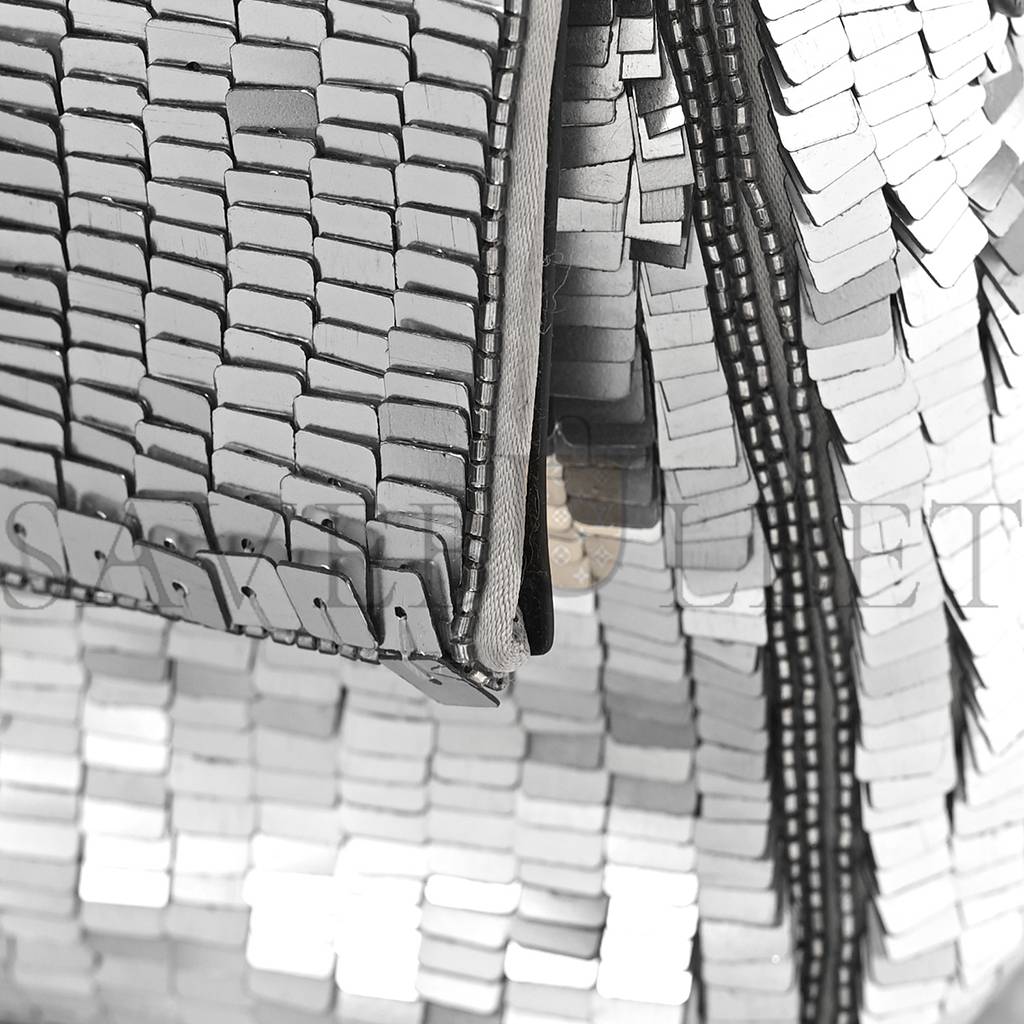 FENDI SEQUIN PAILLETTES CAPRETTO LUCIDO BAGUETTE ARGENTO MORO (27*15*6cm) FENDI SEQUIN PAILLETTES CAPRETTO LUCIDO BAGUETTE ARGENTO MORO (27*15*6cm)