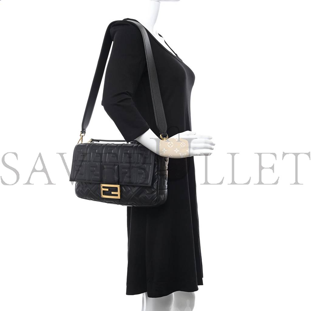 FENDI NAPPA FF 1974 EMBOSSED LARGE BAGUETTE BLACK (31*20*5cm) FENDI NAPPA FF 1974 EMBOSSED LARGE BAGUETTE BLACK (31*20*5cm)