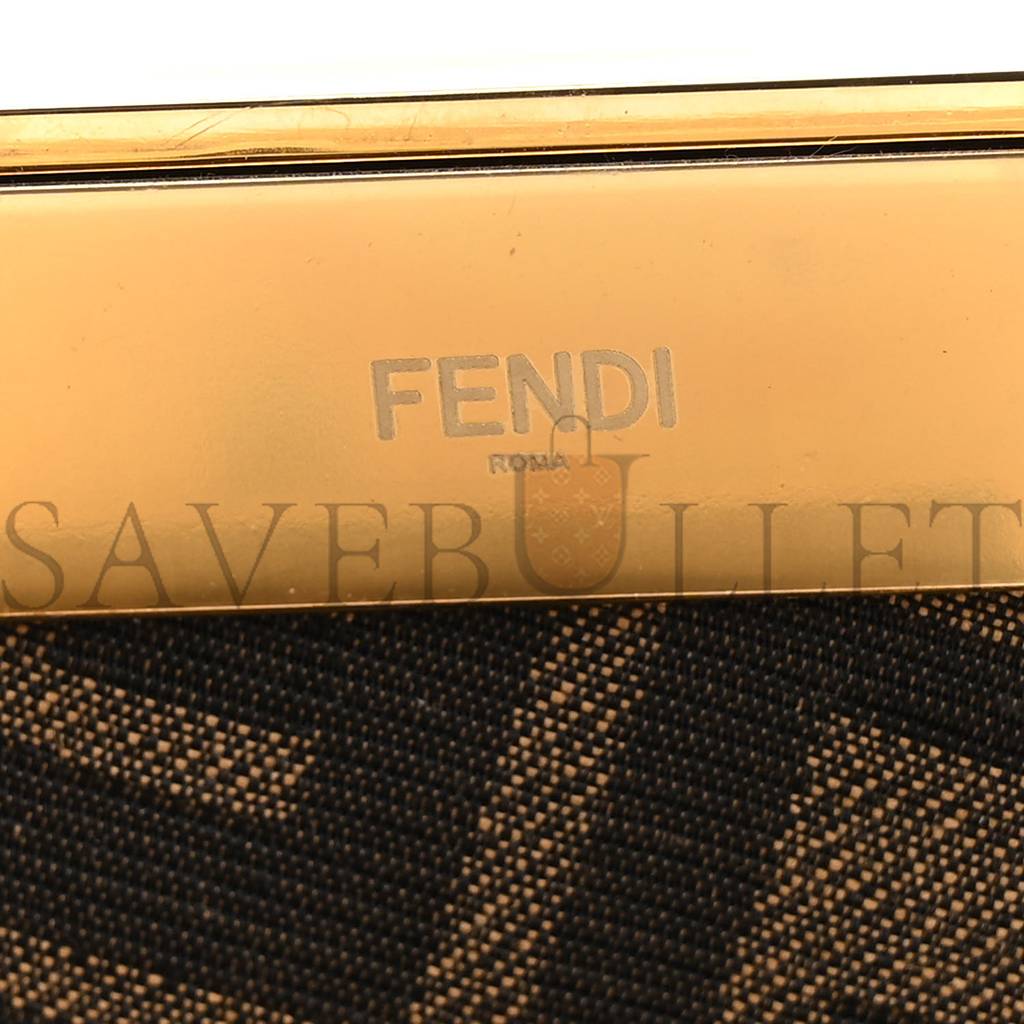 FENDI SHINY NAPPA MEDIUM FENDI FIRST NUVOLA (30*25*11cm) FENDI SHINY NAPPA MEDIUM FENDI FIRST NUVOLA (30*25*11cm)