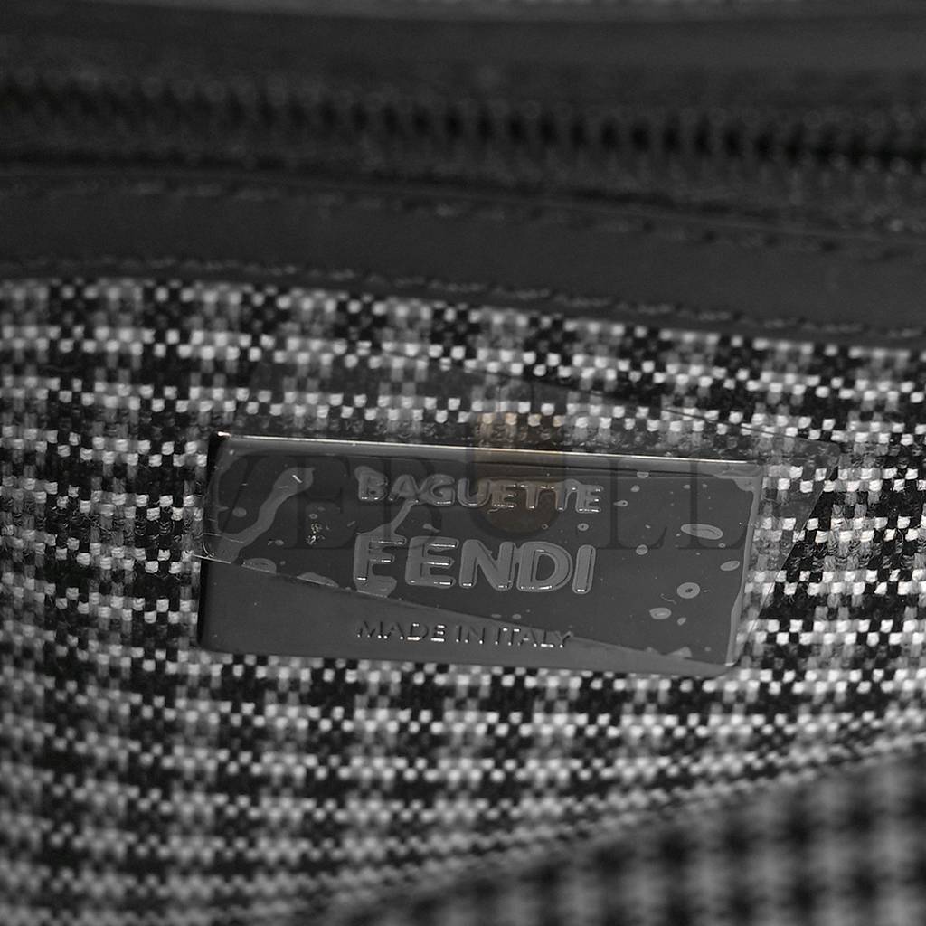 FENDI WOOL VITELLO KING HOUNDSTOOTH FF EMBROIDERED BAGUETTE GRIGIO ANTHRACITE (27*17*6cm) FENDI WOOL VITELLO KING HOUNDSTOOTH FF EMBROIDERED BAGUETTE GRIGIO ANTHRACITE (27*17*6cm)