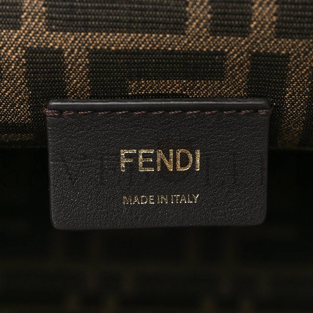 FENDI SHINY NAPPA MEDIUM FENDI FIRST POUDRE (30*25*11cm) FENDI SHINY NAPPA MEDIUM FENDI FIRST POUDRE (30*25*11cm)