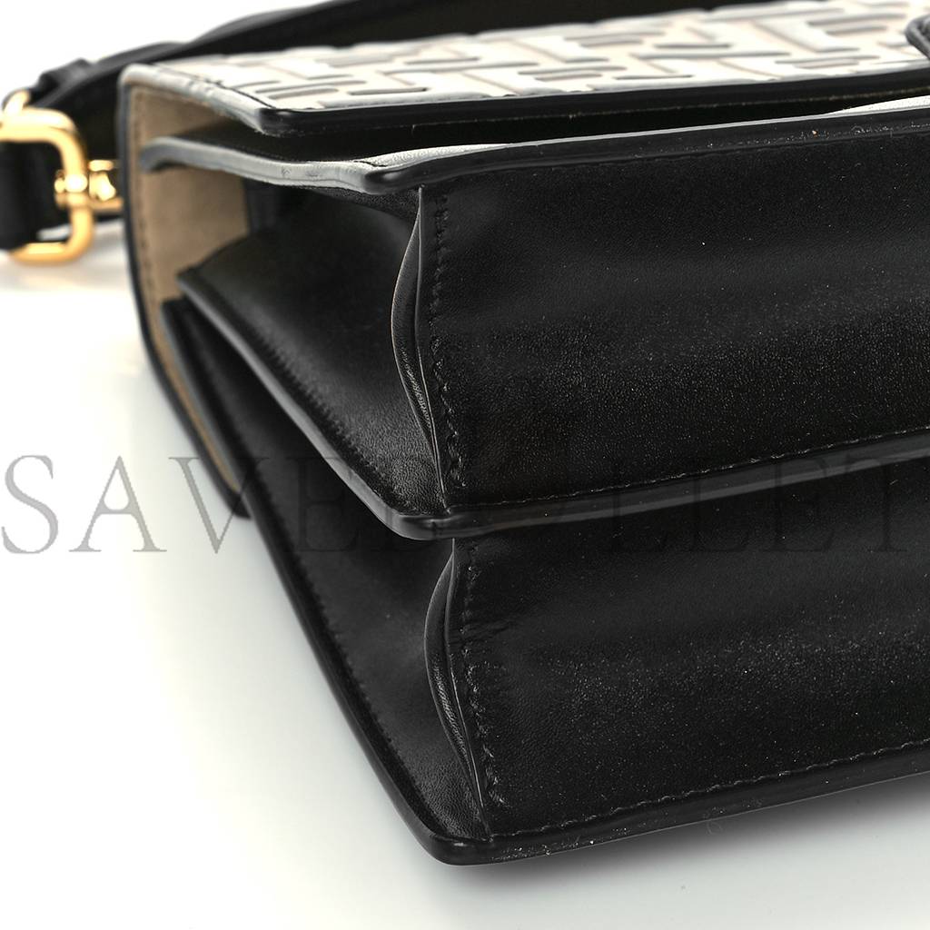 FENDI VITELLO LIBERTY BI-COLOR FF 1974 EMBOSSED CHAIN STRAP KAN U SHOULDER BAG BLACK MAYA (25*20*8cm) FENDI VITELLO LIBERTY BI-COLOR FF 1974 EMBOSSED CHAIN STRAP KAN U SHOULDER BAG BLACK MAYA (25*20*8cm)