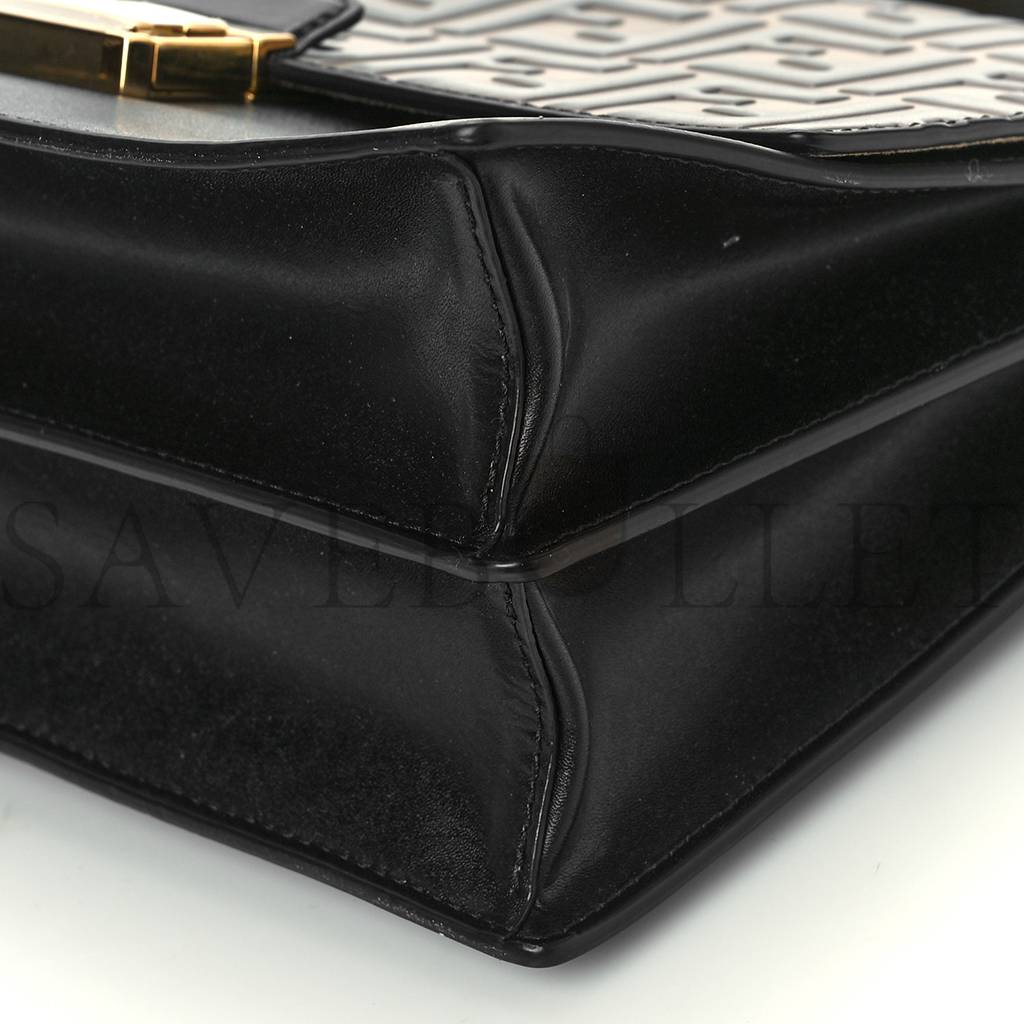 FENDI VITELLO LIBERTY BI-COLOR FF 1974 EMBOSSED CHAIN STRAP KAN U SHOULDER BAG BLACK MAYA (25*20*8cm) FENDI VITELLO LIBERTY BI-COLOR FF 1974 EMBOSSED CHAIN STRAP KAN U SHOULDER BAG BLACK MAYA (25*20*8cm)