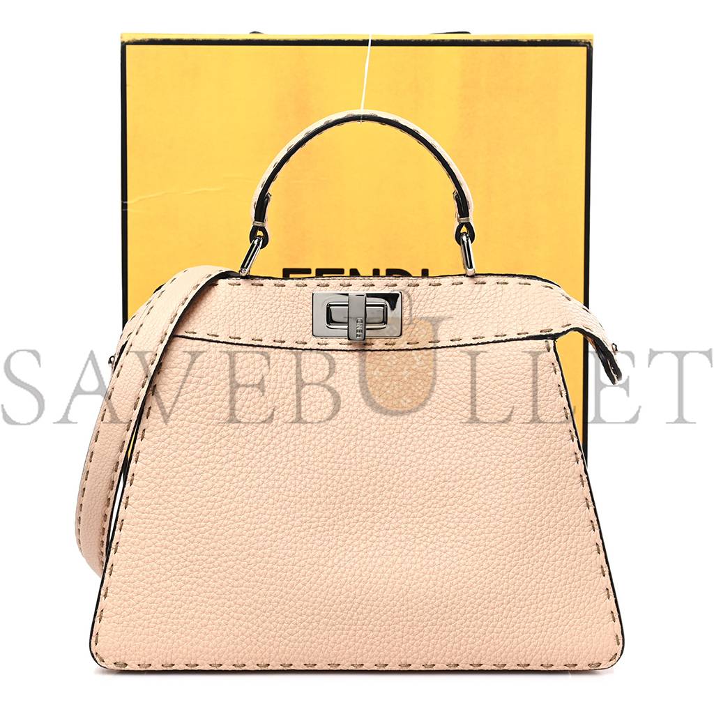 FENDI CUOIO ROMANO SELLERIA CHAMOIS SMALL PEEKABOO I SEE U SATCHEL CIPRIA (27*20*11cm) FENDI CUOIO ROMANO SELLERIA CHAMOIS SMALL PEEKABOO I SEE U SATCHEL CIPRIA (27*20*11cm)