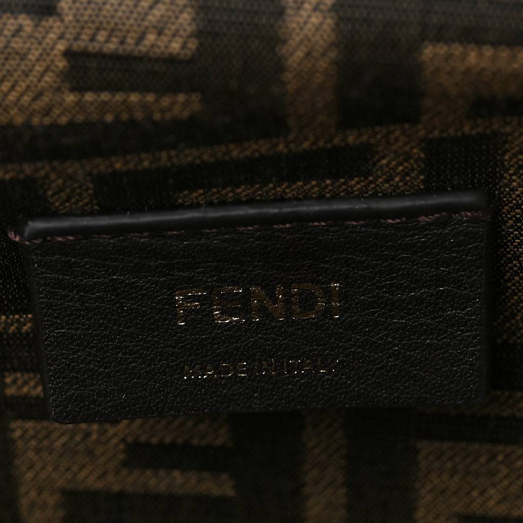 FENDI SHINY NAPPA MEDIUM FENDI FIRST CARAMELLO (30*25*10cm) FENDI SHINY NAPPA MEDIUM FENDI FIRST CARAMELLO (30*25*10cm)