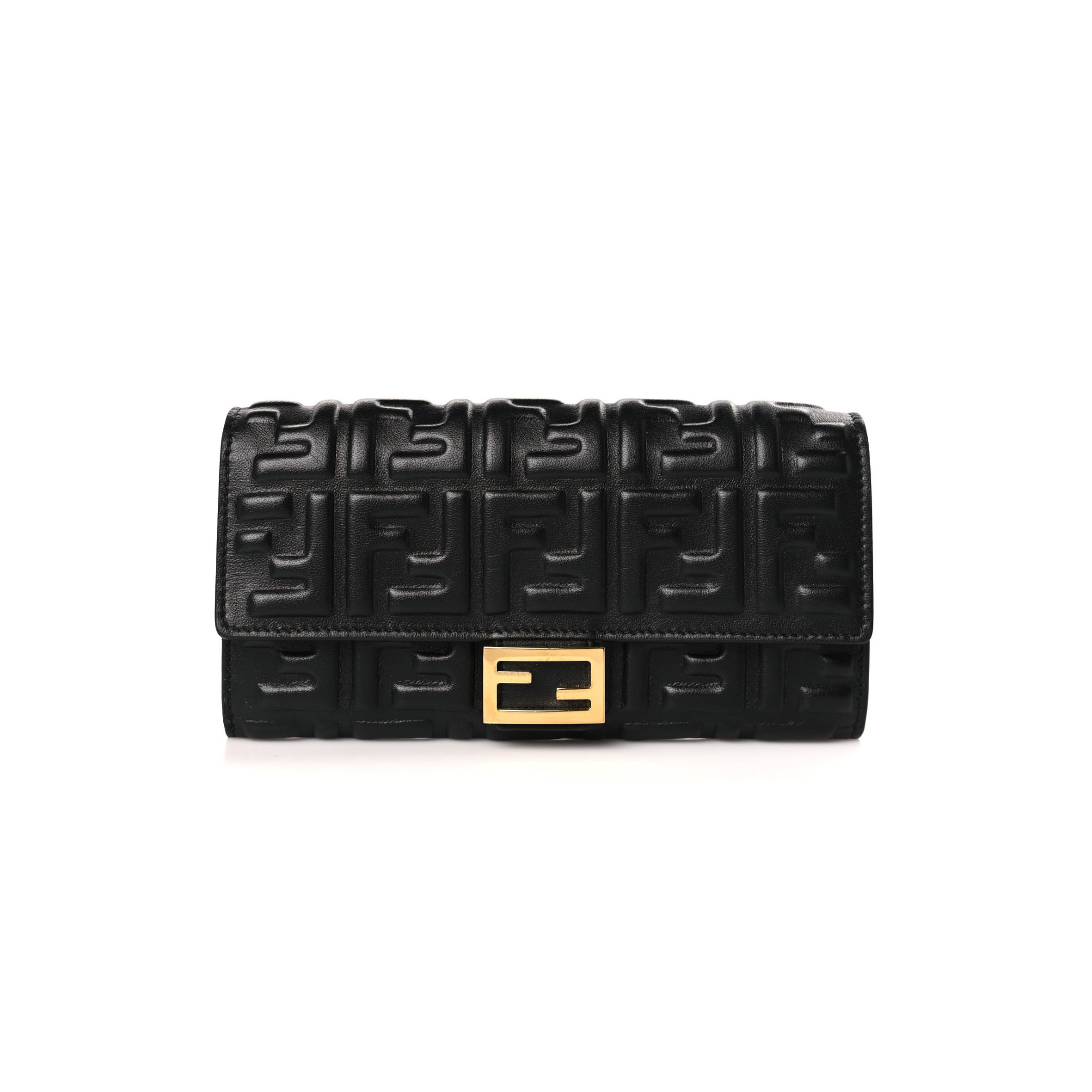 FENDI NAPPA FF EMBOSSED CONTINENTAL WALLET BLACK (19*10*3cm) FENDI NAPPA FF EMBOSSED CONTINENTAL WALLET BLACK (19*10*3cm)